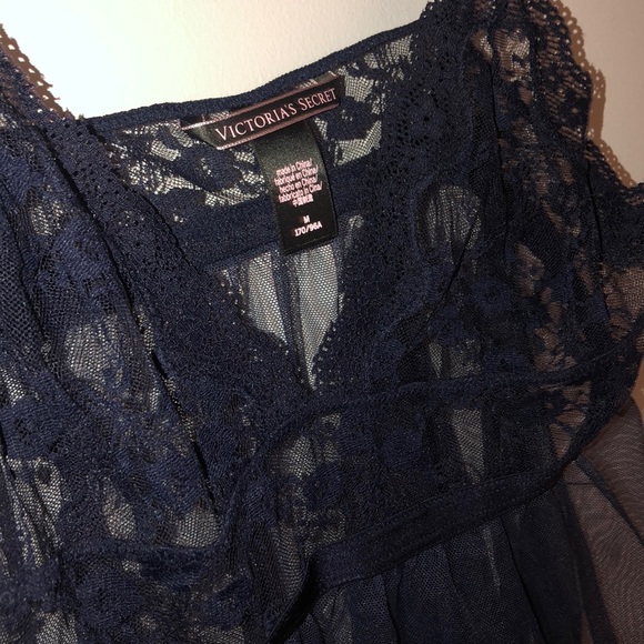 Lace night slip - Picture 2 of 2